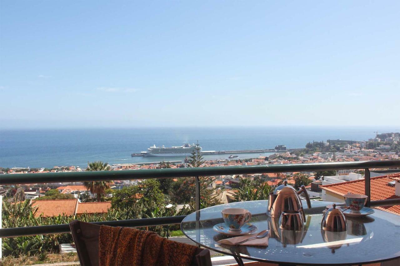 Stylish Apartment With Balcony And Amazing Views Over Funchal And The Sea Exterior photo